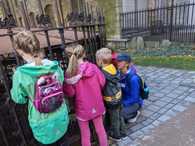 boston-by-little-feet-walking-tour-60-min-private-tour