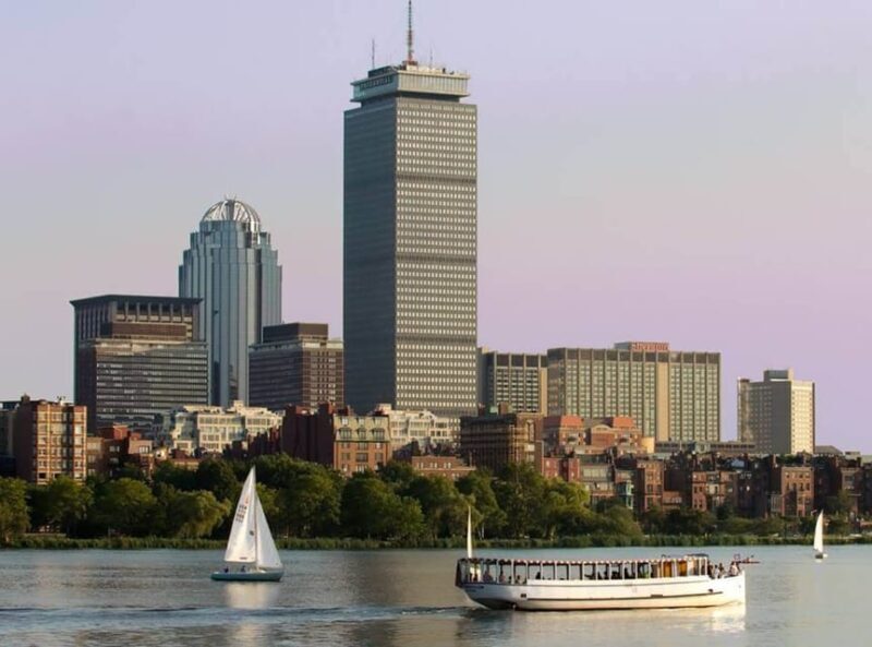 Boston: Charles River Sightseeing Cruise - The Experience from a Traveler’s Perspective
