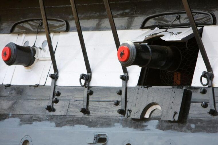 boston-freedom-trail-bunker-hill-uss-constitution-tour