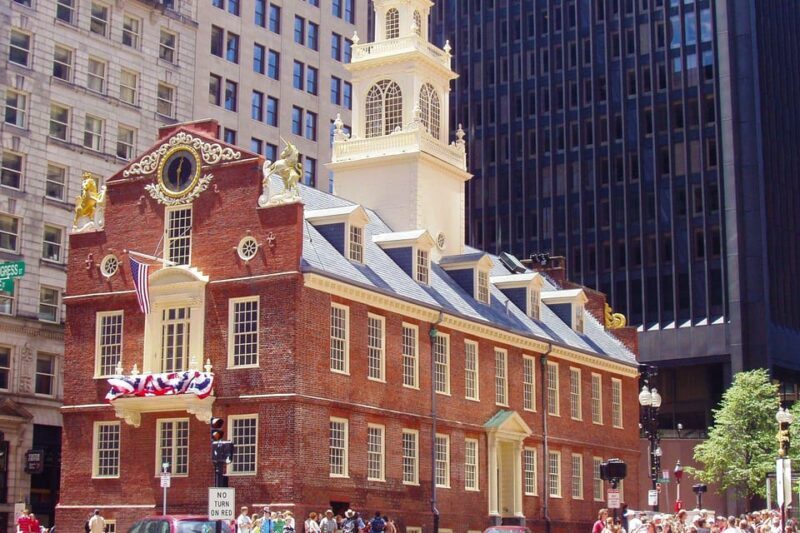 Boston: Full Revolution Story Epic Small Group Walking Tour - Key Points