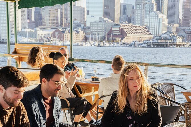 boston-harbor-sightseeing-cruise