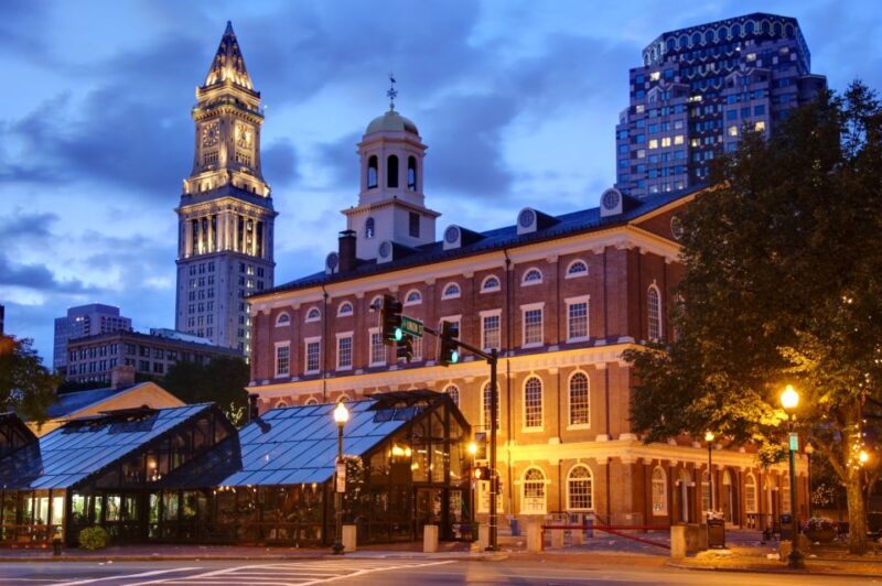 Boston: Haunted Pub Crawl of Historic Pubs and Taverns - The Guides: Knowledgable and Friendly