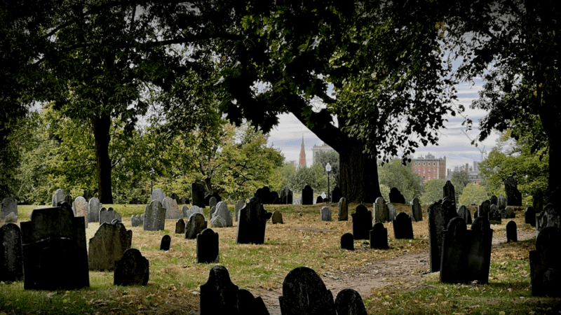 boston-haunted-streets-walking-tour