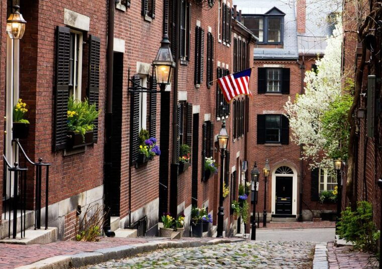 boston-haunted-streets-walking-tour
