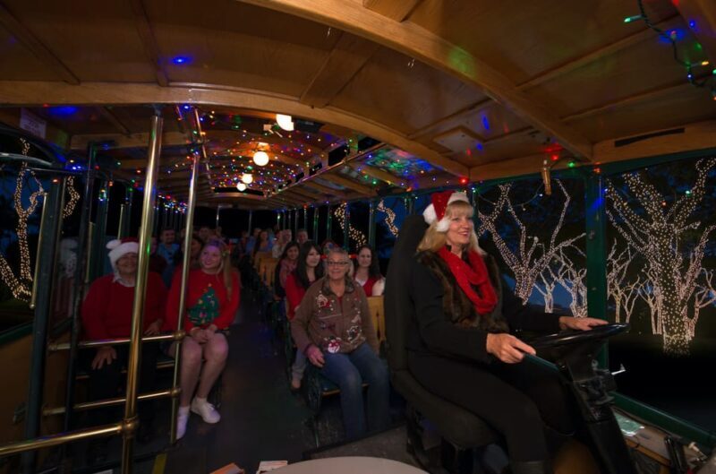 Boston: Holiday Sights and Festive Nights Trolley Tour - A Cozy Ride Through Boston’s Holiday Festivities