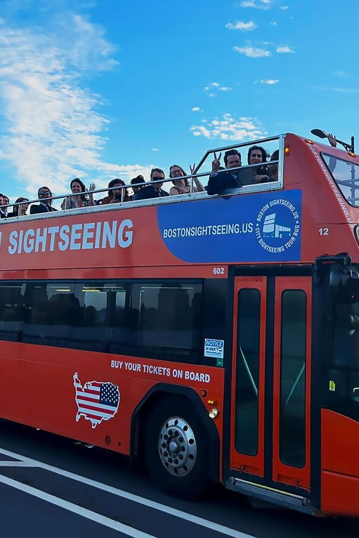 boston-hop-on-hop-off-double-decker-bus-sightseeing-tour