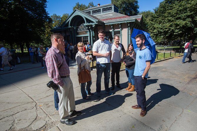 Boston Movie Mile Walking Tour - Group Size and Accessibility