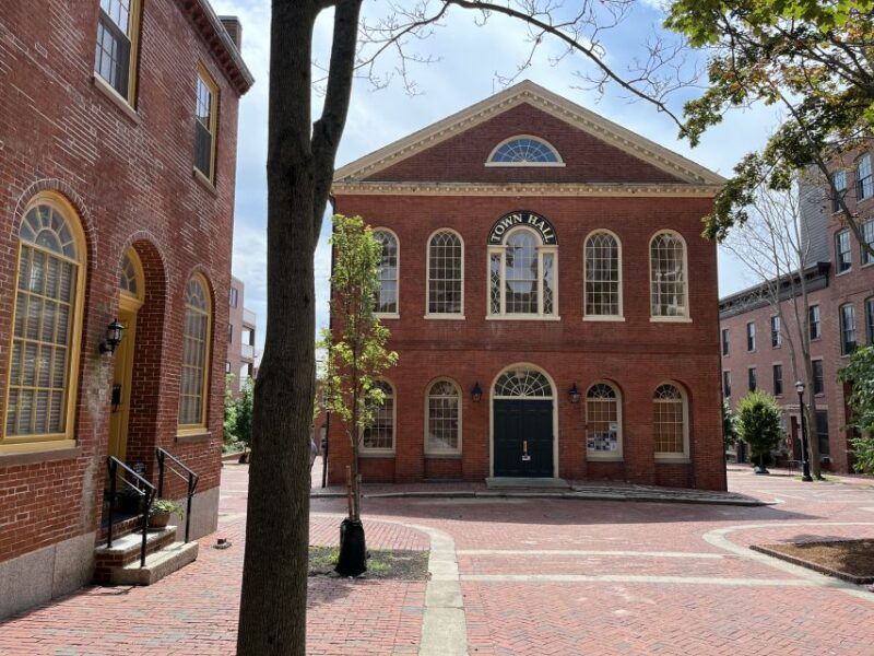 boston-salem-by-boat-witch-trials-walking-tour