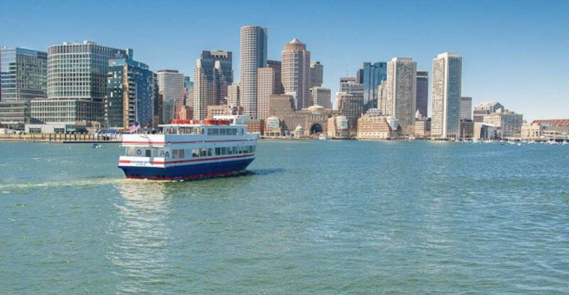 boston-scenic-harbor-cruise-dog-friendly