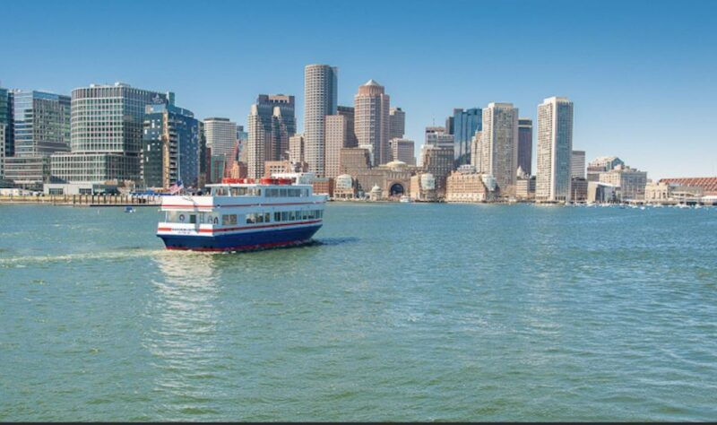 boston-scenic-harbor-cruise-dog-friendly