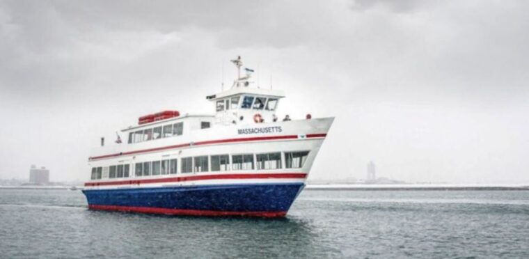 boston-scenic-harbor-cruise-dog-friendly