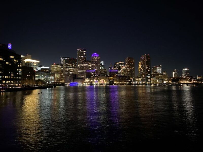 boston-scenic-moonlight-harbor-cruise