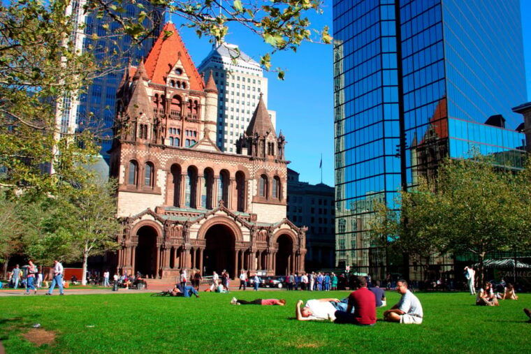 boston-womens-suffrage-history-tour-of-back-bay-3