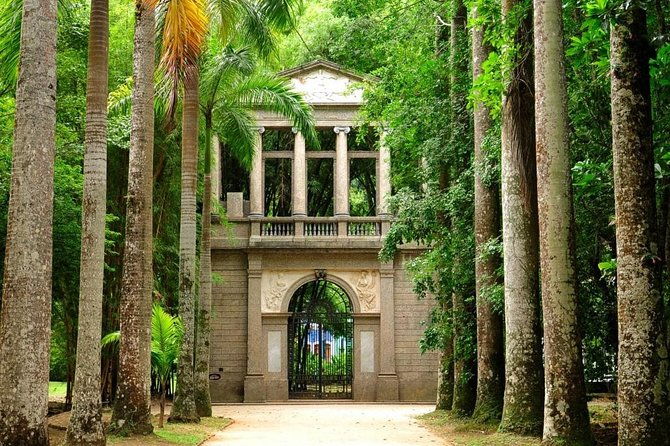 botanic-garden-and-parque-lage-guided-tour-transfer