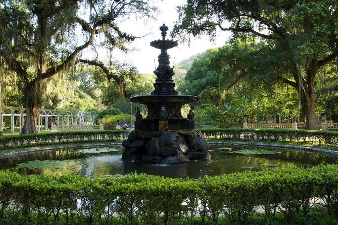 botanical-garden-and-parque-lage-private-tour-with-a-photographer