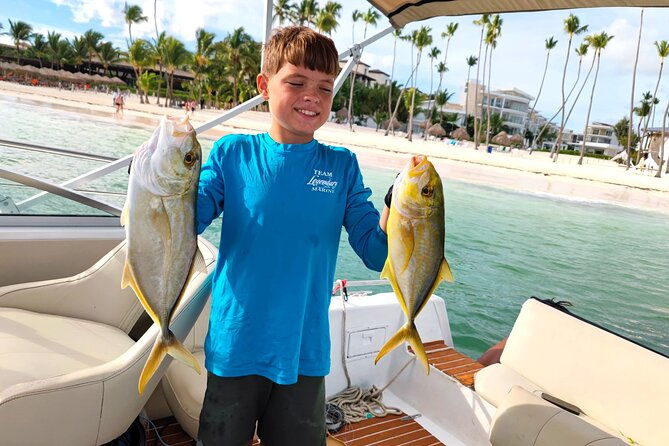 bottom-fishing-and-trolling-on-the-reef