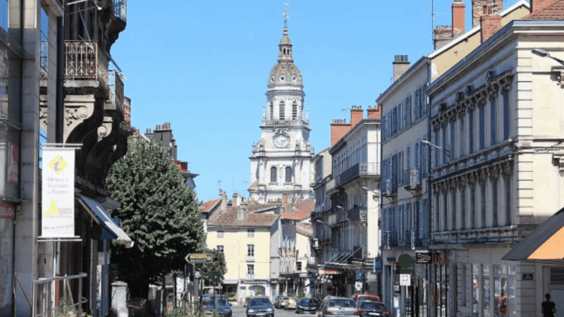 bourg-en-bresse-gourmet-food-walking-tour