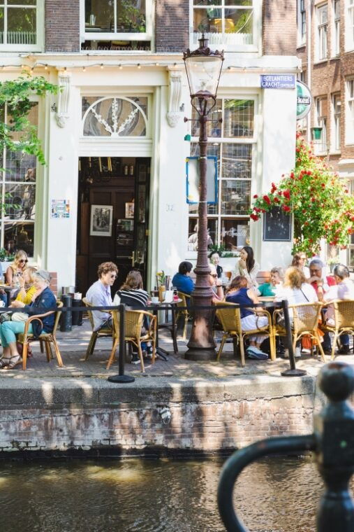 boutique-dutch-food-history-tour-in-the-jordaan-area