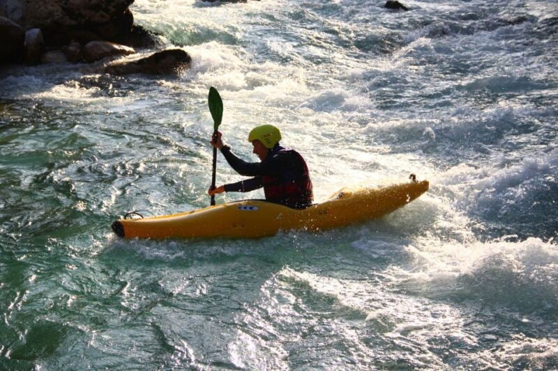 bovec-soca-river-1-day-beginners-kayak-course