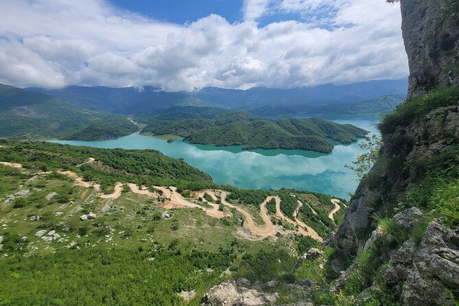 bovilla-lake-view-gamti-mountain-hike-4x4-car-suv-from-tirana