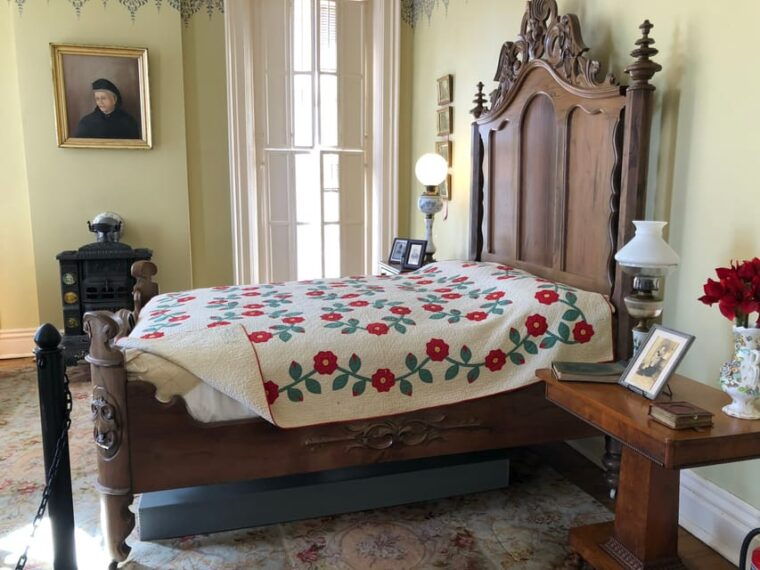 bowling-green-riverview-at-hobson-grove-historic-house