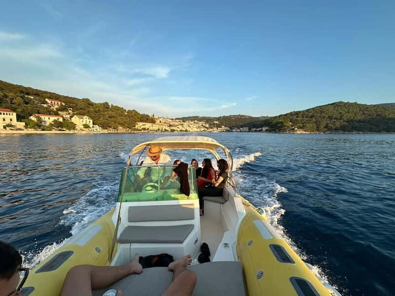 Bra: Adriatic Boat Tour with Vruja Bay and Brela Stone - What Travelers Should Consider
