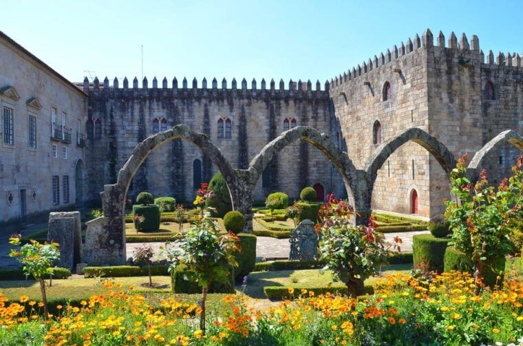braga-and-guimaraes-day-trip-from-porto