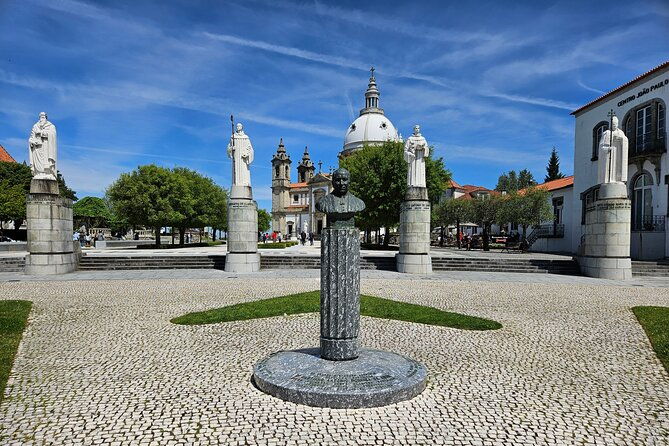 braga-and-guimaraes-from-porto-with-limited-small-group