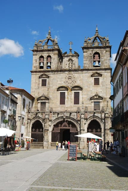 braga-and-guimaraes-with-a-visit-to-a-wine-estate-and-wine-tasting
