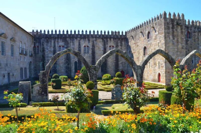 Braga & Guimarães day tour from Porto - FAQ