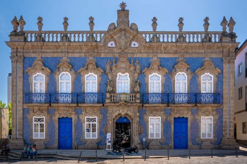Braga: Private & Flexible Walking Tour in Historic Center - Exploring Braga: A Flexible Self-Guided Walking Tour of the Historic Center