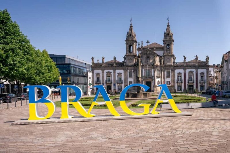 Braga: Private & Flexible Walking Tour in Historic Center - Key Points