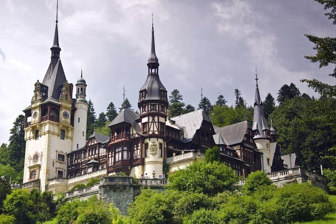 Bran Castle, Peles Castle and Brasov City - Private Tour from Bucharest - FAQ