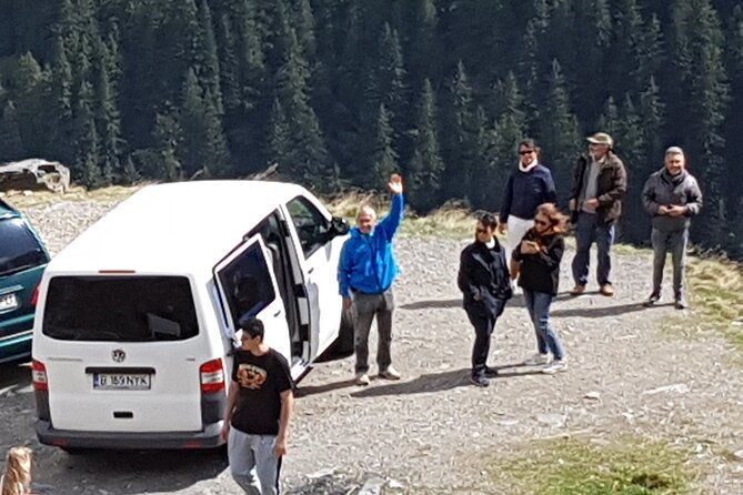 bran-dracula-castle-peles-castle-brasov-city-private-tour-2