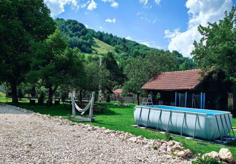 bran-rural-tour-with-local-food-accommodation-in-simon