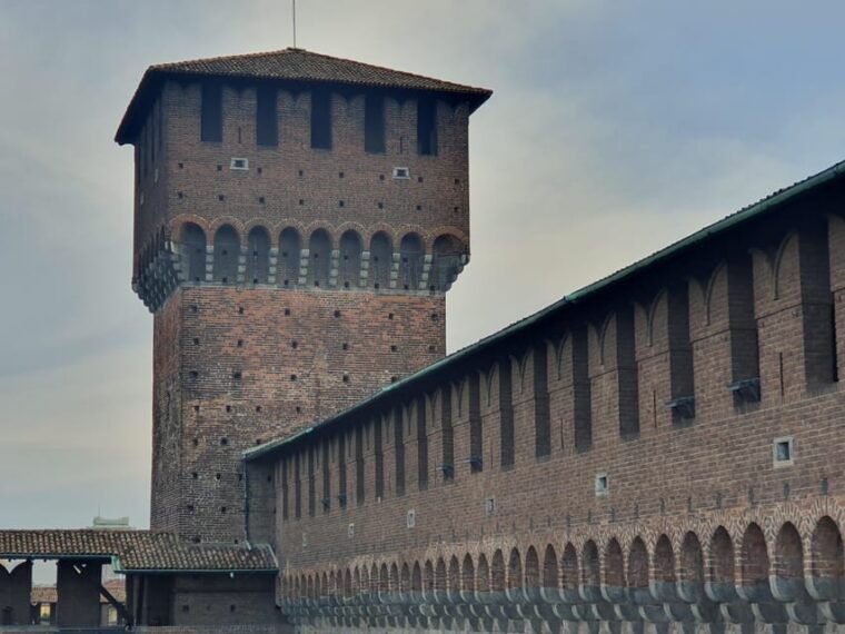 branca-tower-and-sforza-castle-guided-tour