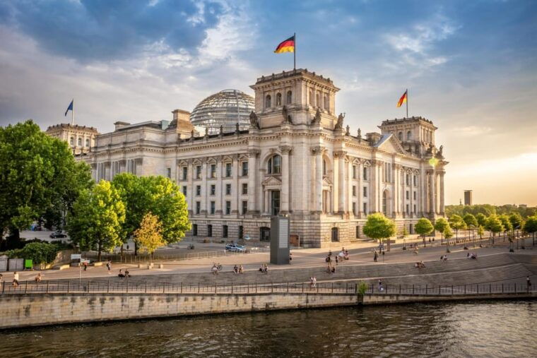 brandenburg-gate-and-berlin-off-the-beaten-path-walking-tour