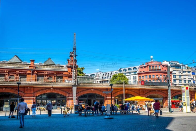 brandenburg-gate-and-berlin-off-the-beaten-path-walking-tour