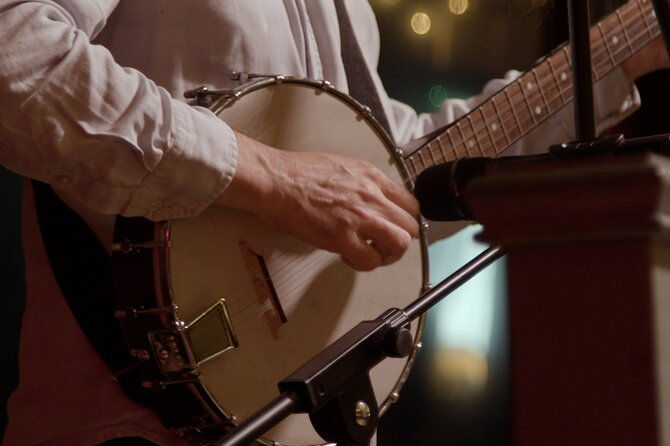 brandons-barn-dance-a-country-music-dance-party-w-line-dancing