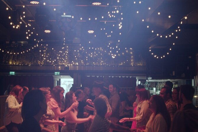 brandons-barn-dance-a-country-music-dance-party-w-line-dancing