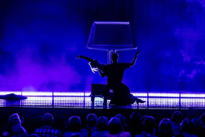 branson-escape-reality-magic-dinner-show
