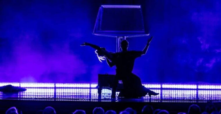 branson-escape-reality-magic-dinner-show