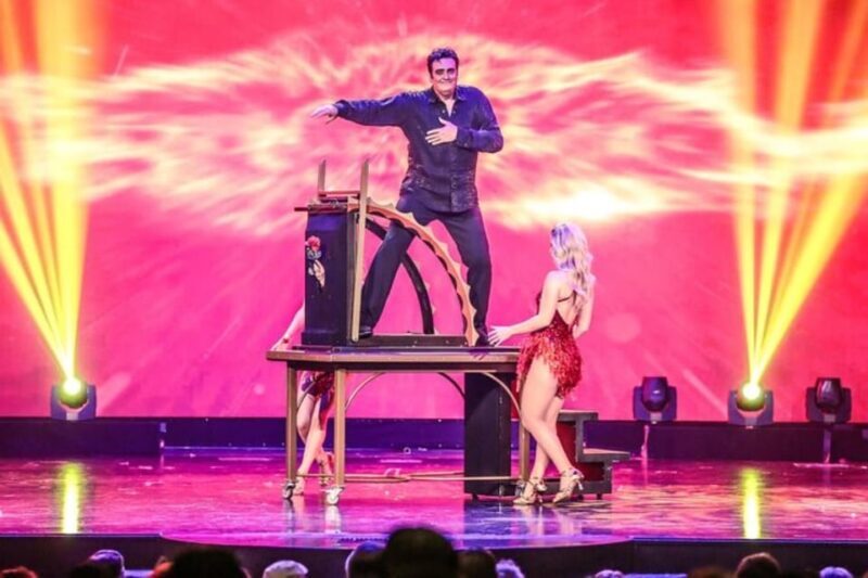 Branson: Rick Thomas' Mansion of Dreams Magic Show Ticket - Who Would Enjoy This Tour?