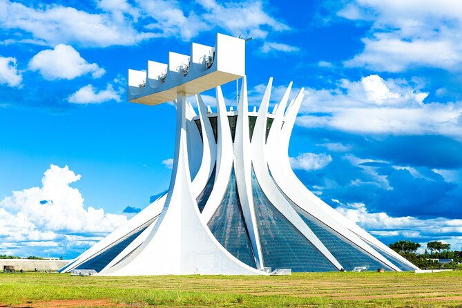 brasilia-private-custom-walking-tour-with-a-guide-private-tour