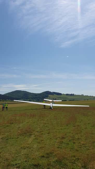 Brasov: Glider Flight Experience at Sanpetru Airfield - What’s Included and What’s Not?