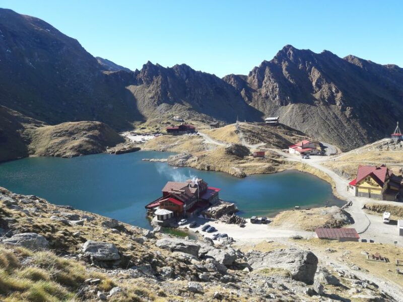 brasov-transfagarasan-highway-balea-lake-carta-monastery