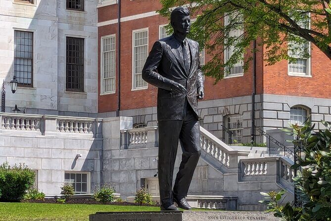 Brass and Bronze: Audio Guide to Boston's Art and Monuments - A Practical Guide to the Boston Art & Monuments Tour