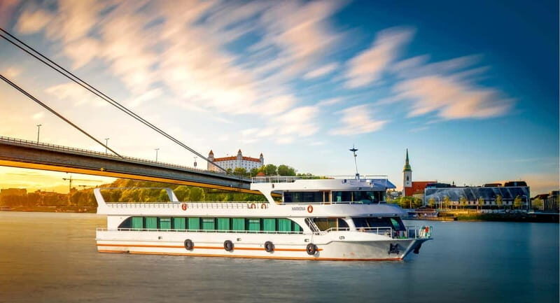 Bratislava: Brunch & Cruise on Danube - Key Points