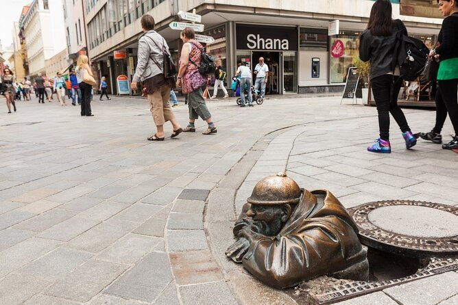 bratislava-day-tour-from-vienna-with-a-local-experienced-guide