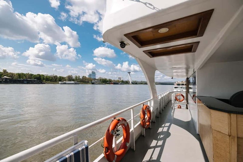 Bratislava - Gabíkovo Roundtrip by boat on the Danube - An In-Depth Look at the Bratislava-Gabíkovo Boat Trip